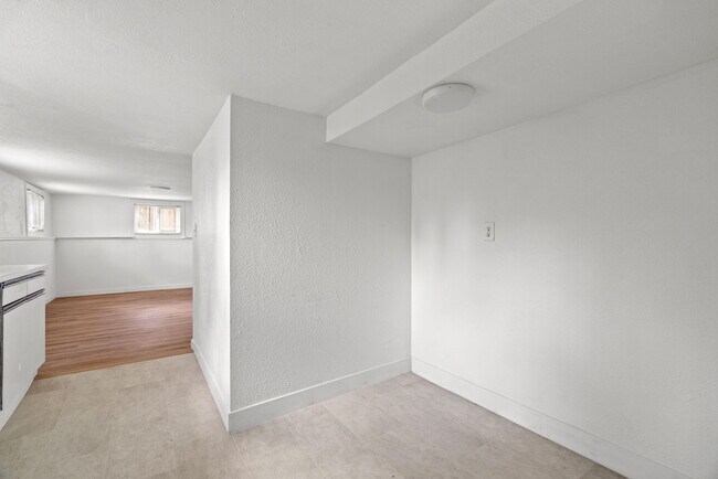 Building Photo - 12732 27th Ave NE