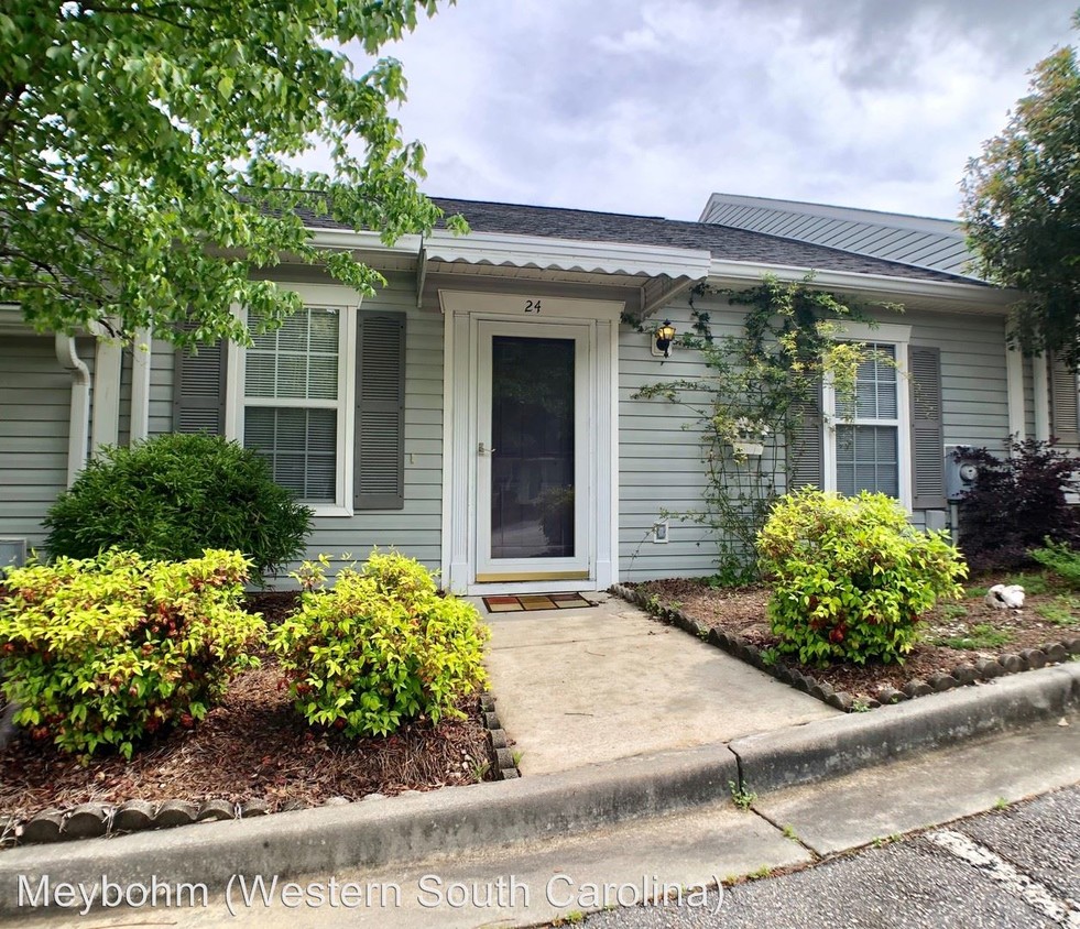Primary Photo - 2 br, 2 bath House - 24 Summit Commons Court