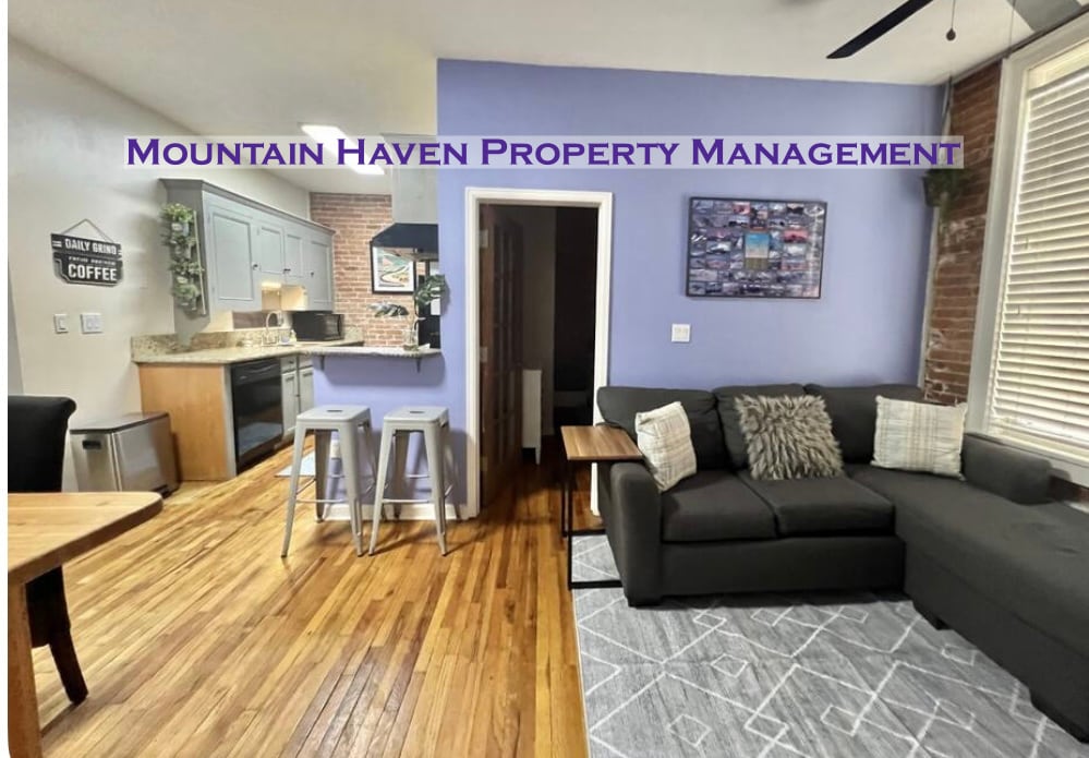 Foto principal - 1608 Miner St