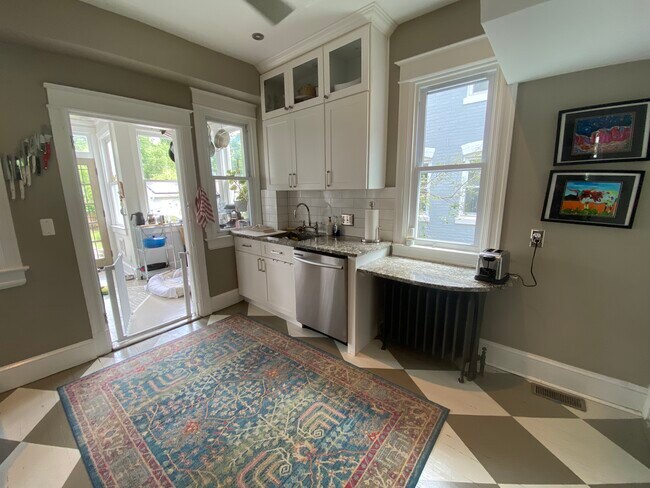 Foto del edificio - 1341 Gallatin St NW