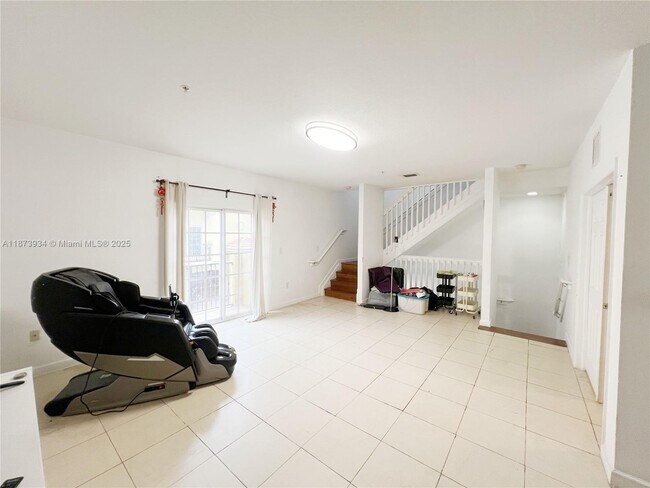 Foto del edificio - 2540 SW 14th Ave