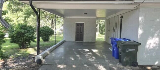 Foto del edificio - 626 N Hoover Rd
