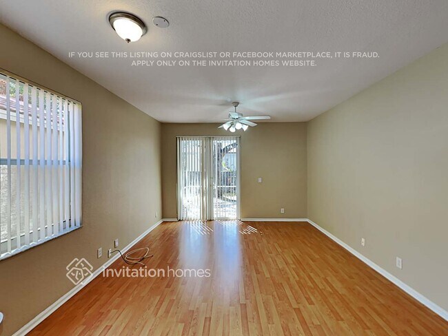Foto del edificio - 4916 Pelican St