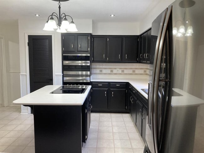 Foto del edificio - 312 Live Oak Dr