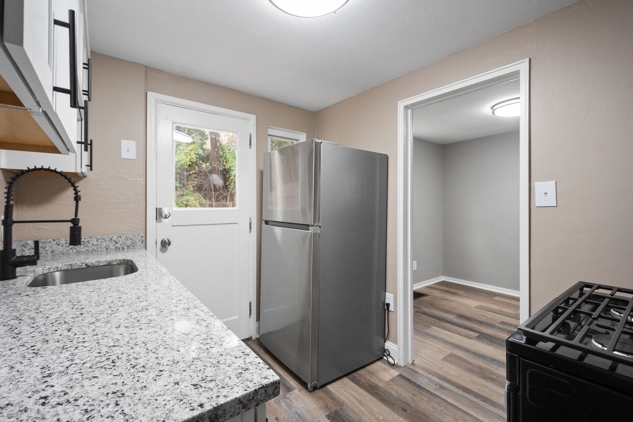 Photo - 28 Wenzell Place