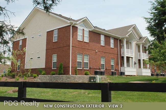 Building Photo - 4500 Westport Woods Ln