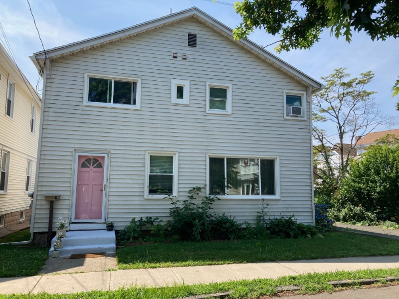 Primary Photo - 19 Florence Ave