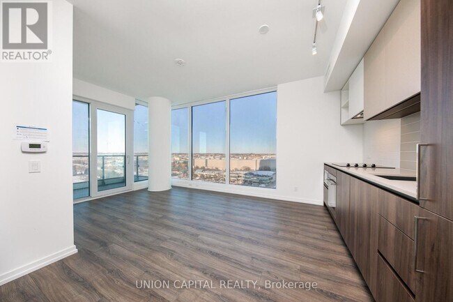 Building Photo - 1000 Portage Pkwy