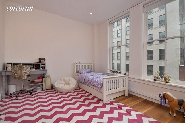 Building Photo - 52 Laight St