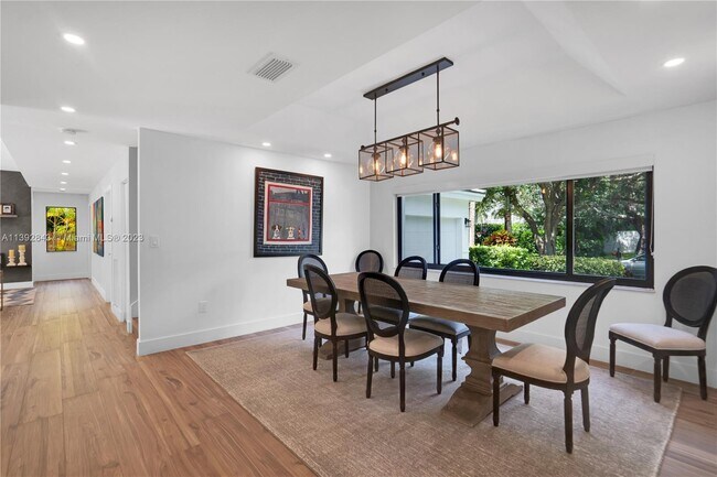 Foto del edificio - 14950 SW 76th Ct