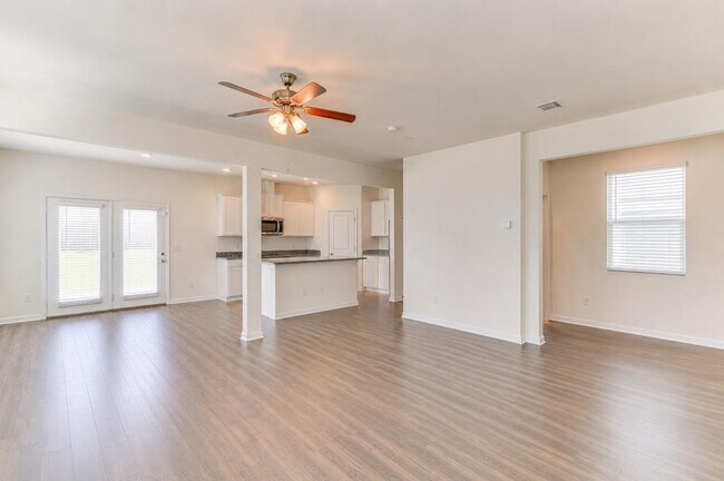 Building Photo - 2101 Saltwater Bnd