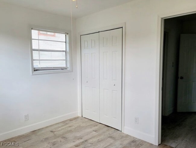 Foto del edificio - 9765 Montana Ct