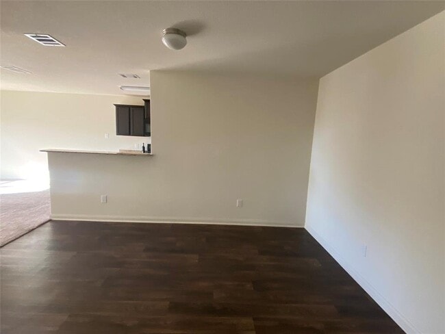 Building Photo - 140 Continental Avenue, Liberty Hill, TX 7...