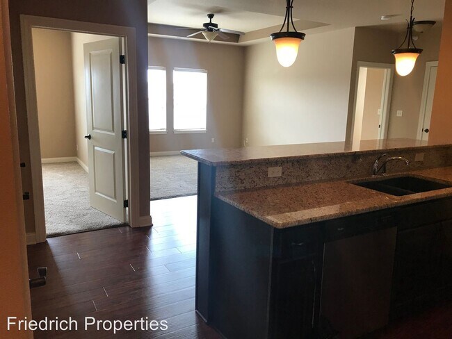 Building Photo - 2805 Northridge Pkwy