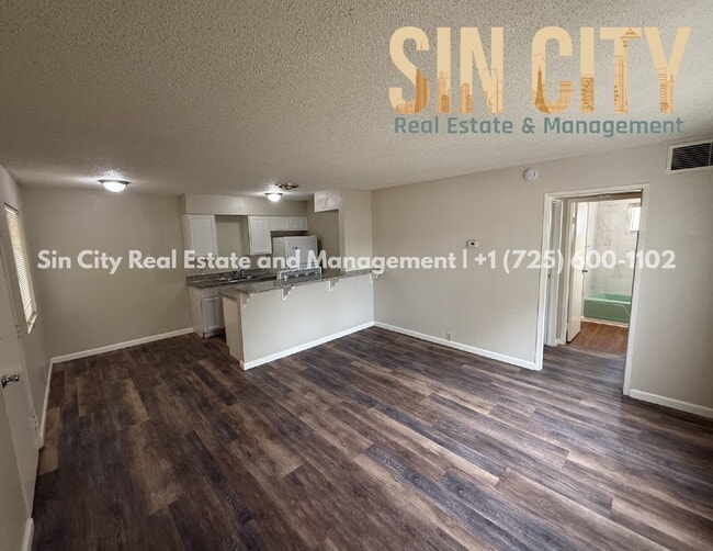 Building Photo - Discover Urban Comfort: Spacious 1-Bedroom Oasis at Lyn Capri