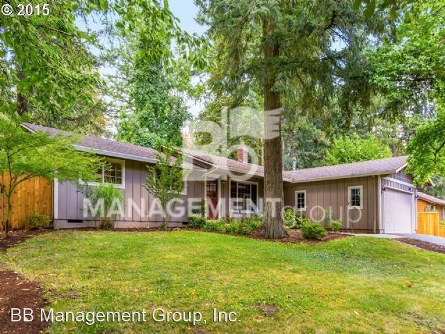 Building Photo - 3 br, 2.5 bath House - 3180 Edgemont Rd