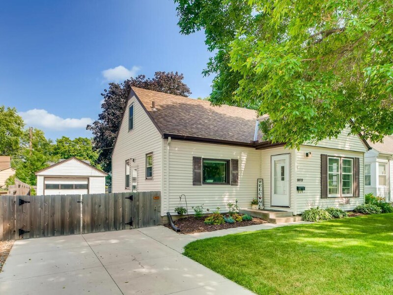 Foto principal - 3373 Texas Ave S