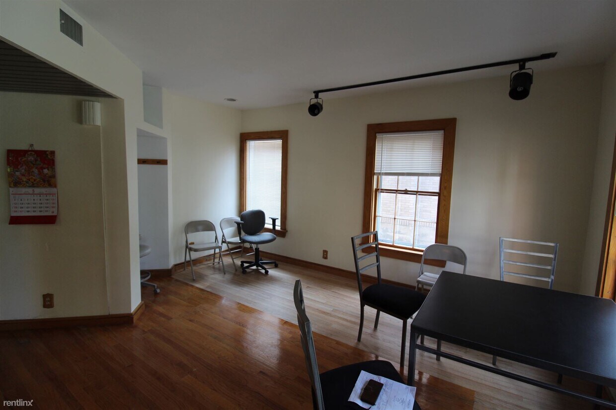 Primary Photo - 1446 Cambridge St