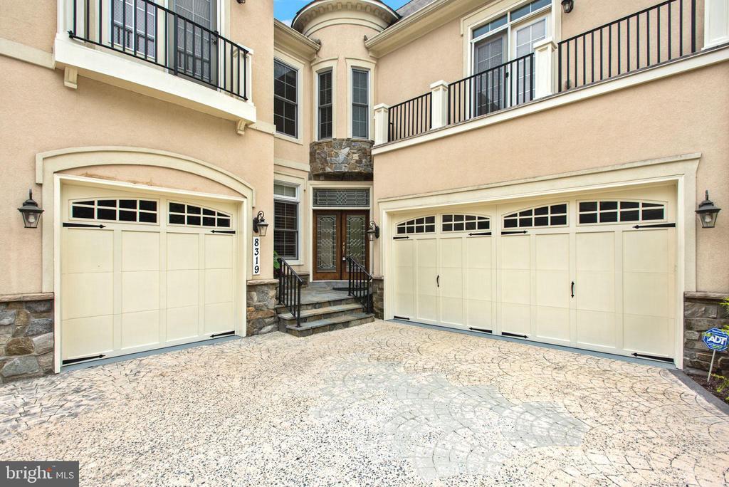 Foto principal - 8319 Quarry Manor Terrace