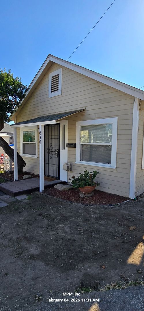 Building Photo - 830 16th St