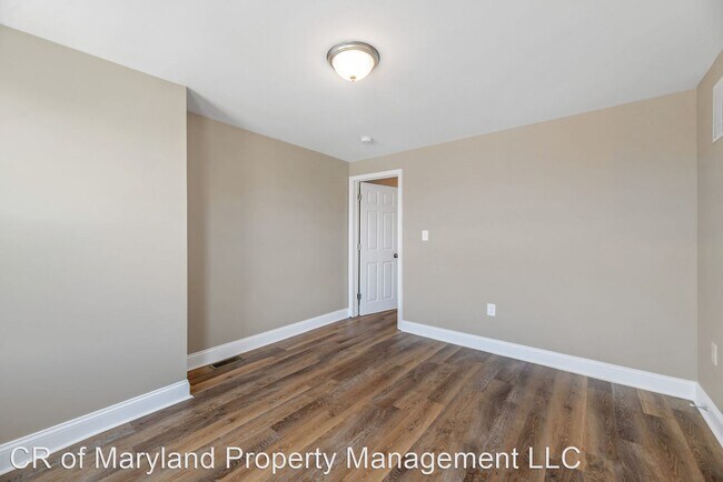 Building Photo - 3 br, 1.5 bath House - 416 Ilchester Ave