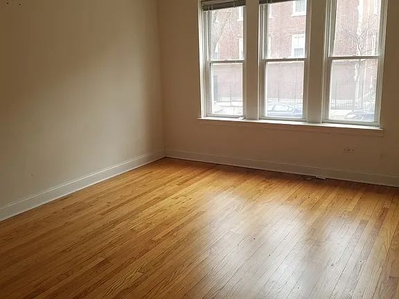 Building Photo - 2006 W Jarvis Ave