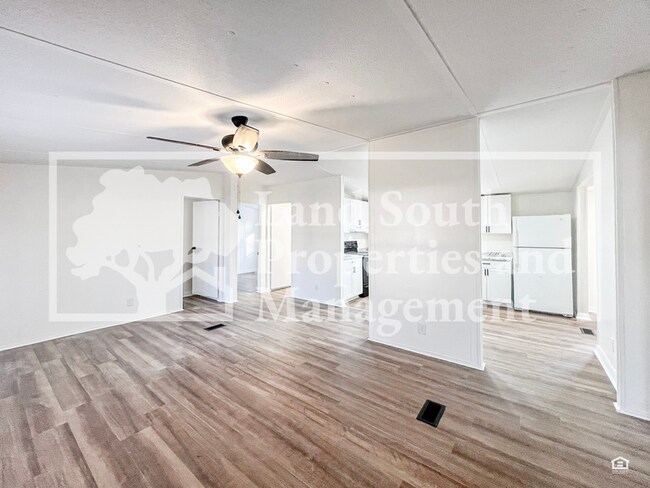 Foto del edificio - 6623 Glen Meadow Loop