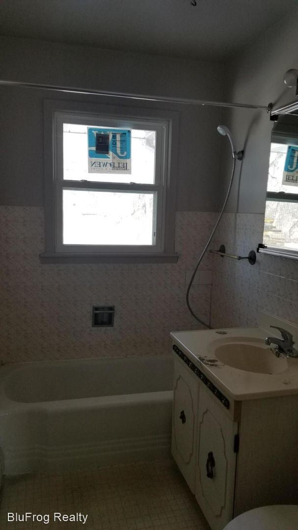 Foto del edificio - 2 br, 2 bath House - 310 10th St SW
