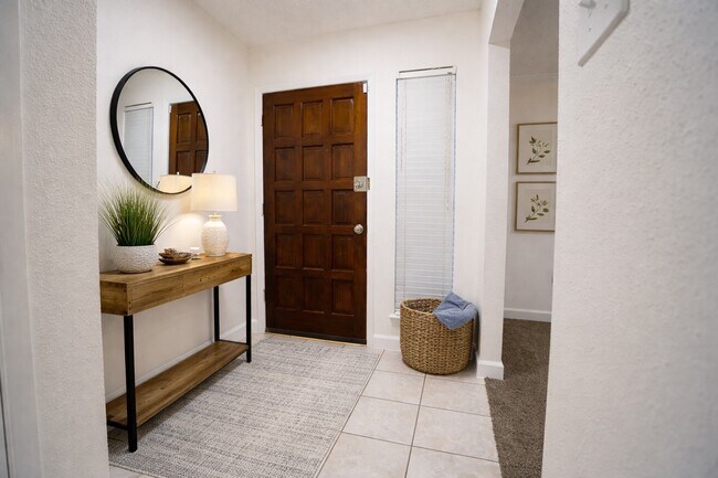 Foto del edificio - 3403 Honey Creek Dr
