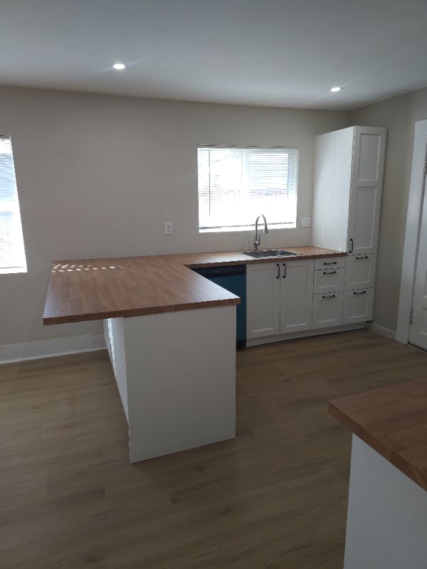 Foto del edificio - 3728 Franklin Ave