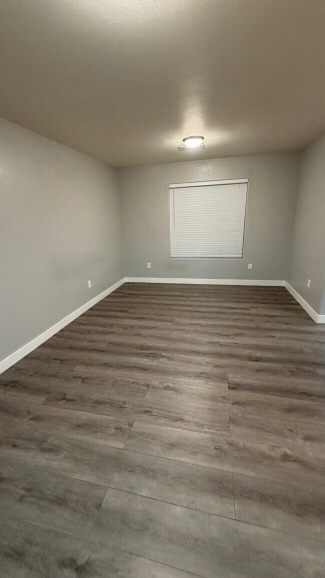 Building Photo - 6512 Manassero Way