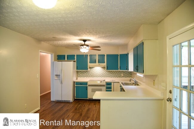 Building Photo - 3 br, 2 bath House - 2815 Ridgeway Road