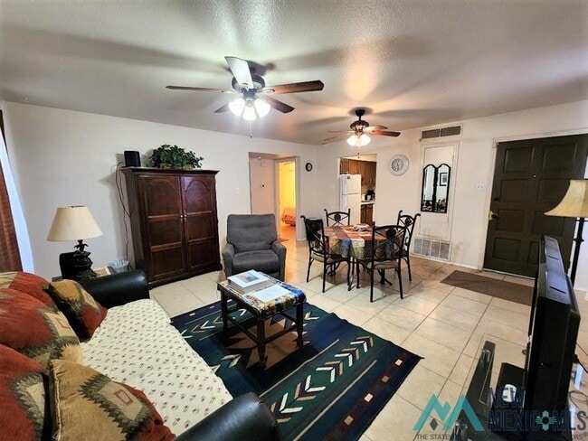 Building Photo - 1501 Riley Dr