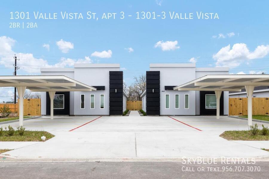 Primary Photo - 1301 Valle Vista St