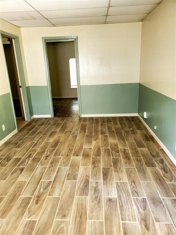 Foto del edificio - 228 Telephone Rd