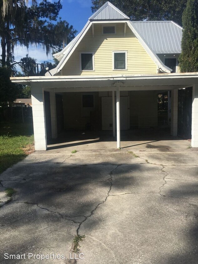 1 br, 1 bath House 2131 1/2 King Ave House Rental in Lakeland, FL