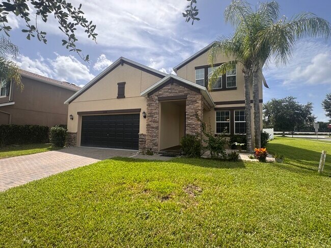 Foto del edificio - 4 Bedroom/3 Bathroom Enclave at Terra Bella