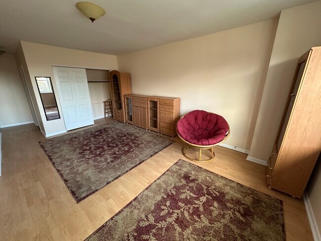 Foto del edificio - 540 S 48th St