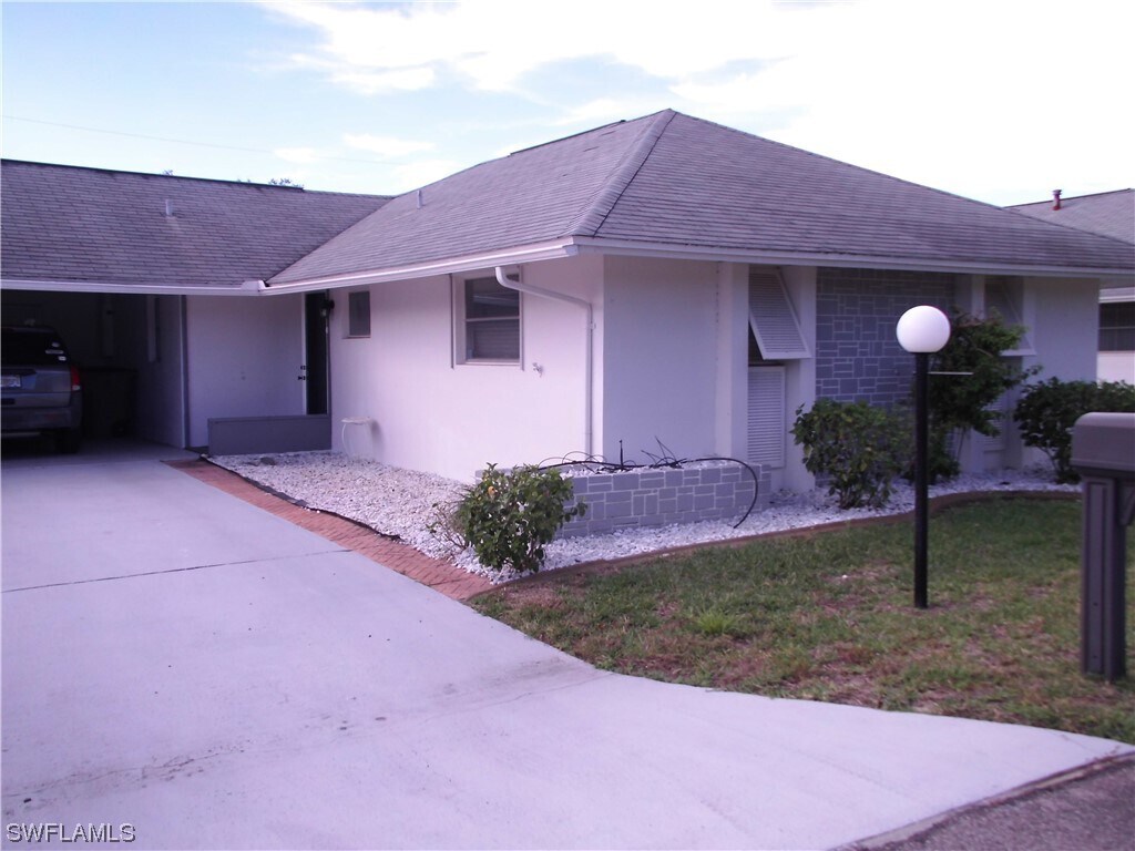 359 Westpark Rd, Lehigh Acres, FL 33936 Townhome Rentals in Lehigh