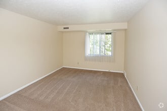 Fawn Lake Apartments photo'