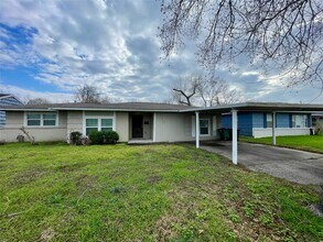 Building Photo - 6144 Doulton Dr