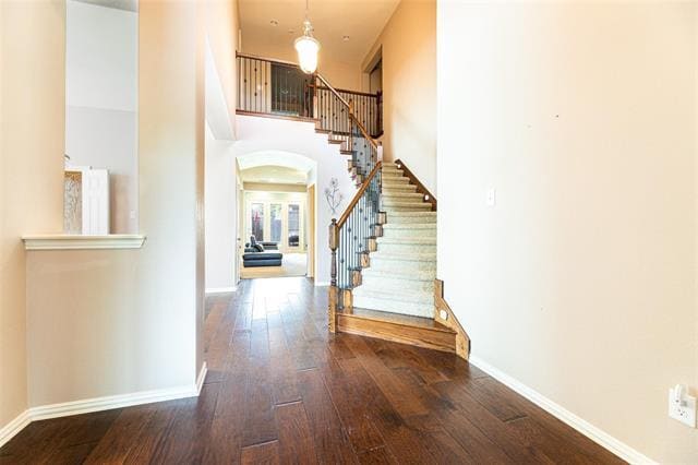 Building Photo - 6305 Canyon Crest Dr