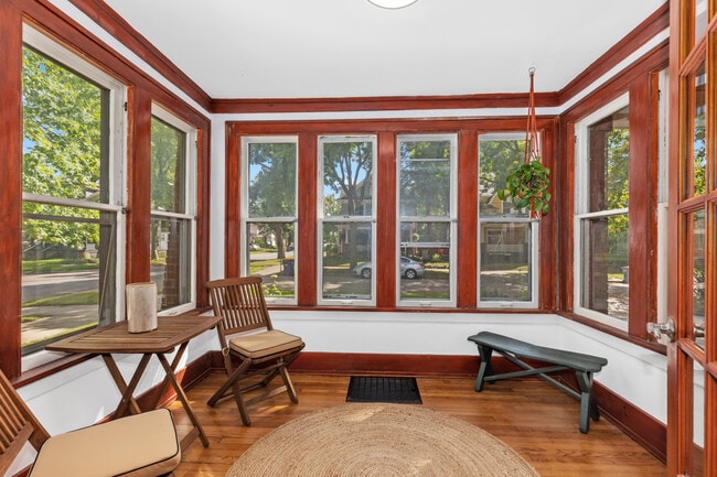 Building Photo - 1355 Bemis St SE