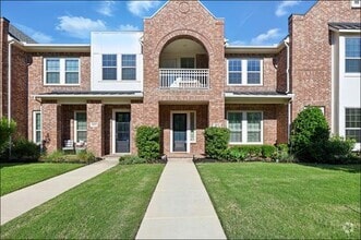 Building Photo - 4833 Paddock Trl
