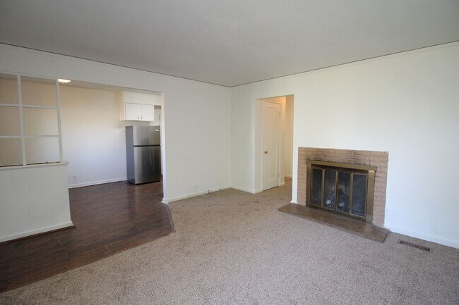 Foto del edificio - 6200 NE Shaver St