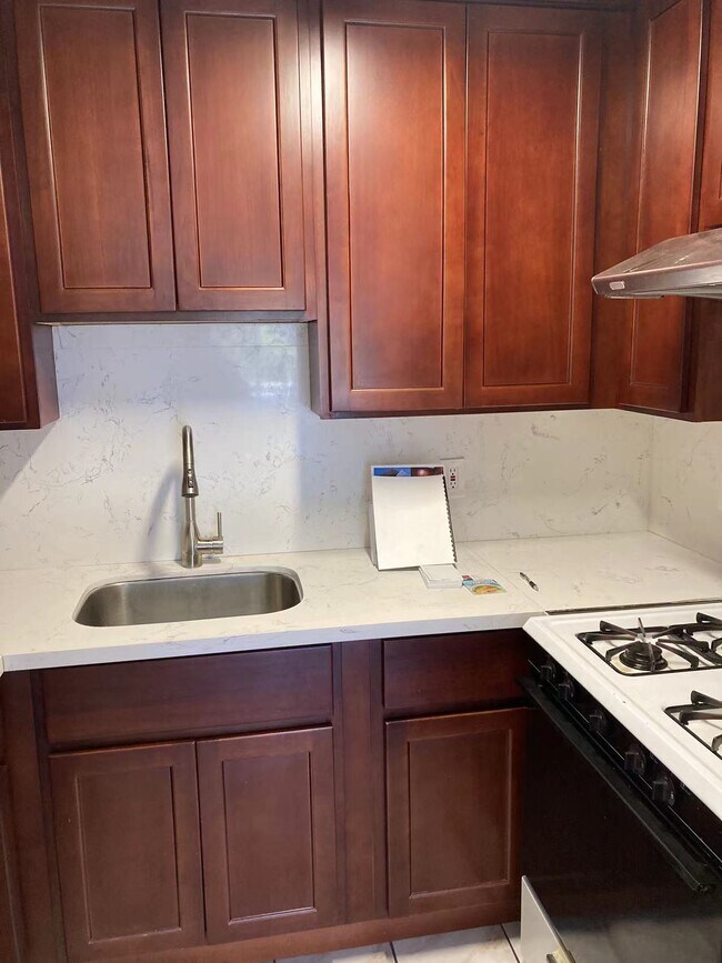 Foto del edificio - 686 10th St