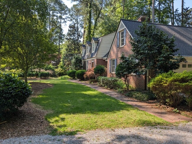 Building Photo - 206 Chowan Rd