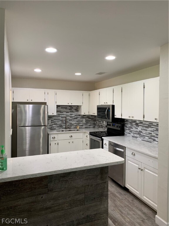 Foto del edificio - 4958 Viceroy St