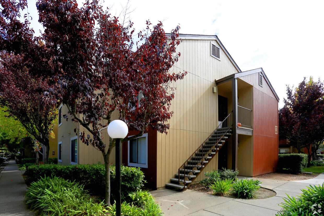 Kentwood Apartments Napa, CA