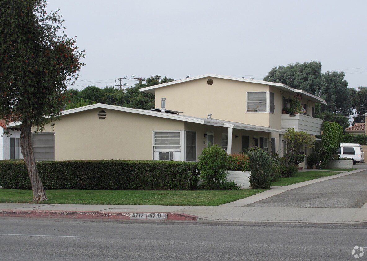 Building Photo - 5717 Temple City Blvd